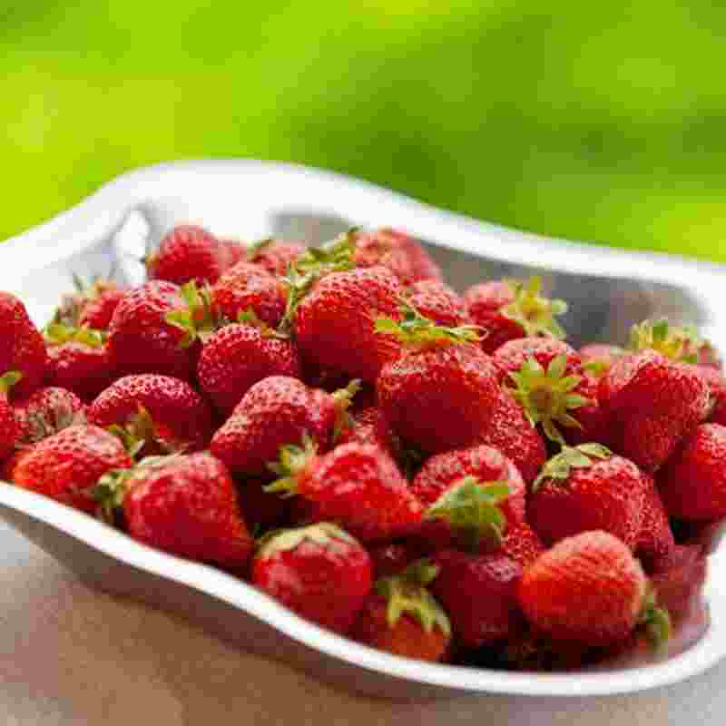 strawberries-squ.jpg